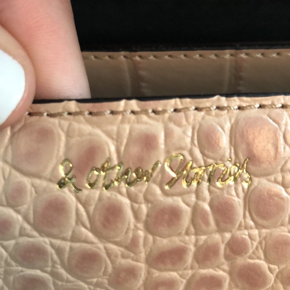 & Other Stories Croc Embossed Shoulder Bag - Picture 4 of 4